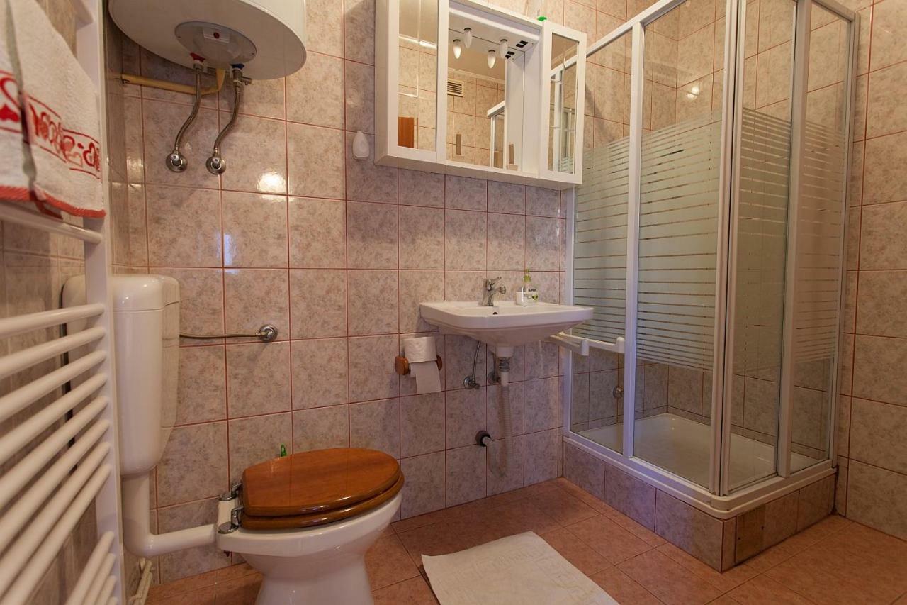 Apartments Topic & Krk Central Location Krk Town Εξωτερικό φωτογραφία