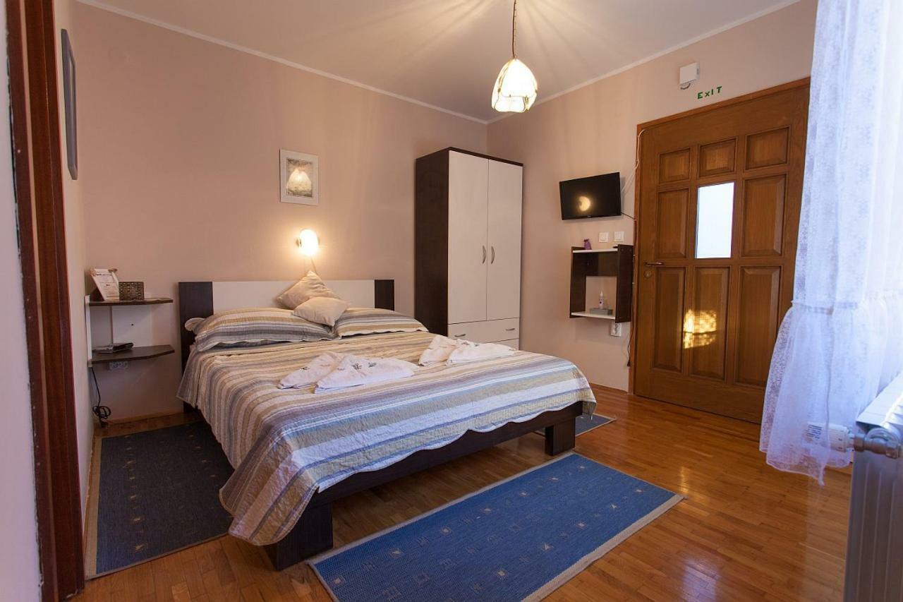 Apartments Topic & Krk Central Location Krk Town Εξωτερικό φωτογραφία